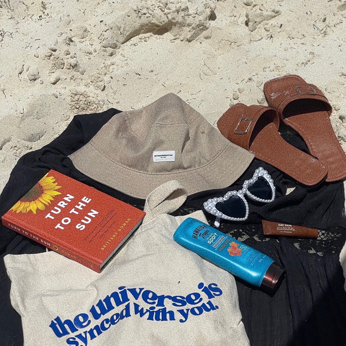 Seashell (Beige) Bucket Hat